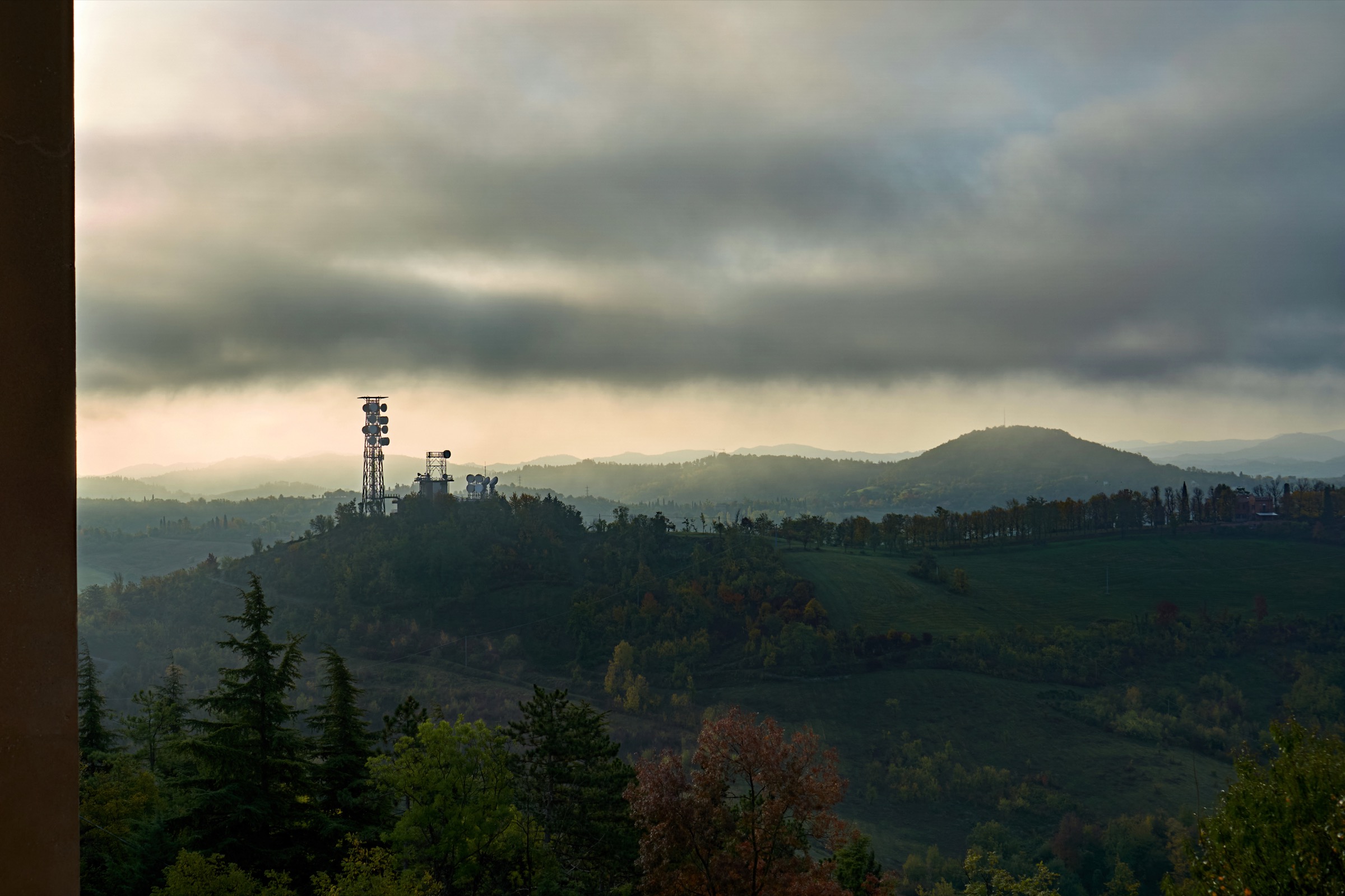 Bologna vista da San Luca con luce dorata